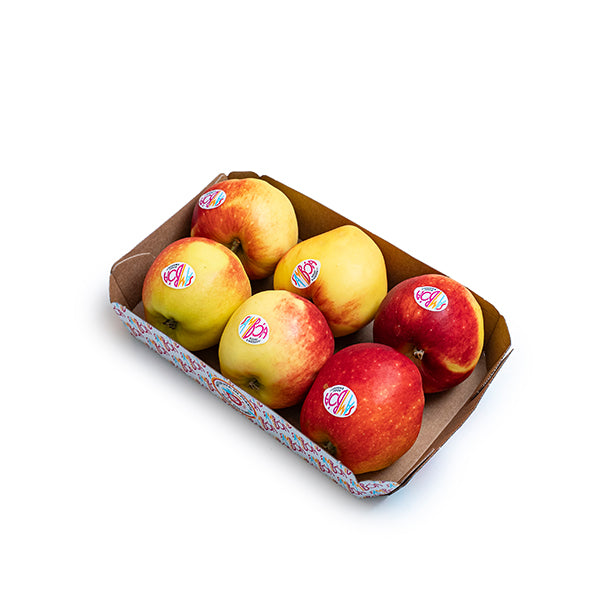 Fresh Sanboa apples from Sharbatly, 0.8 kg pack, showcasing ripe red and green apples arranged in a basket.