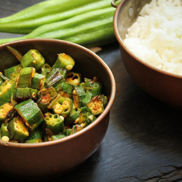 Fresh small to medium okra vegetables from Local Market, packed in a 0.4 kg bundle, shown in a clear image.