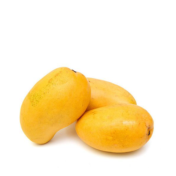 Fresh yellow mangoes from Timour in a 2.5 kg carton, displayed in a local market setting.