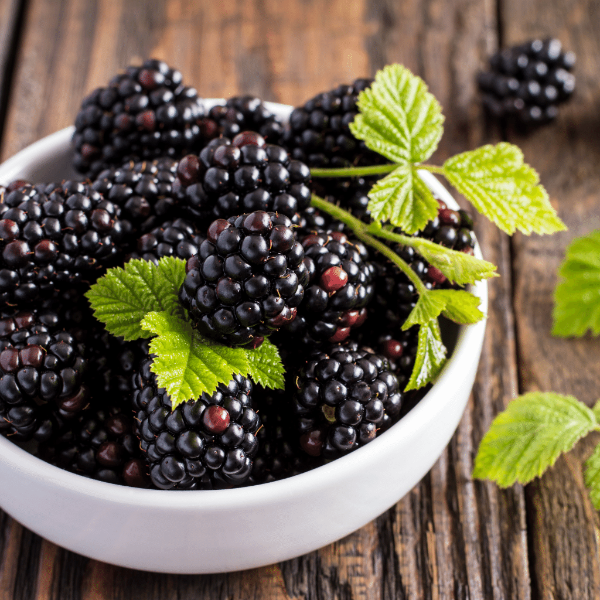 Fresh blackberries from Sharbatly in a 0.125 kg pack, showcasing plump, ripe blackberries ready for snacking or recipes.