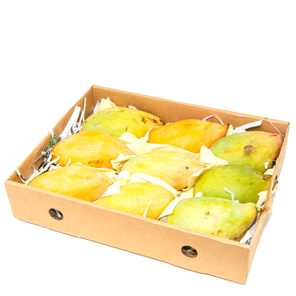 Fresh mangoes from Local Market in a 3 kg carton, showcasing ripe, vibrant yellow mangoes ready to eat.
