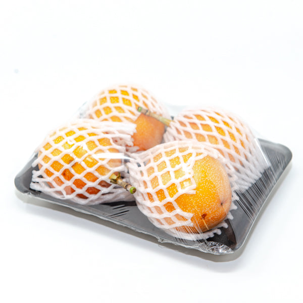 Holland granadilla fruit in a 0.5 kg quantity, fresh and vibrant with textured outer skin and juicy interior visible.