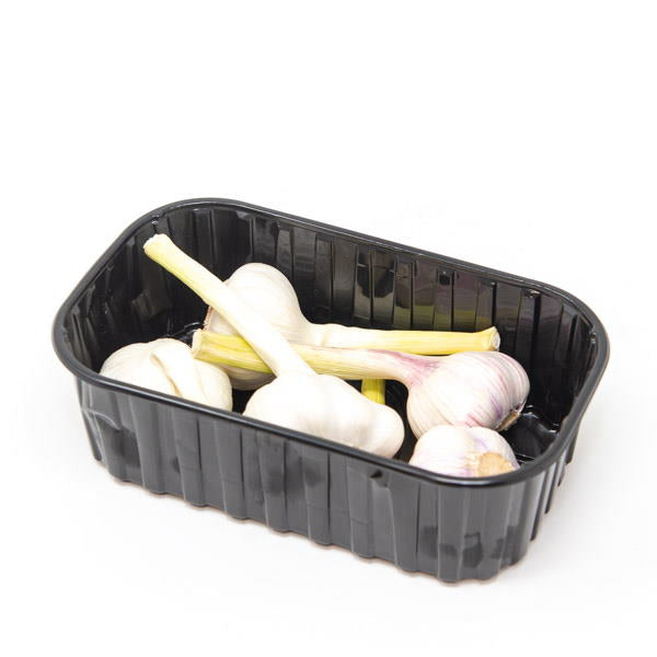 Fresh Holland garlic green spring vegetable in a 0.3 kg pack, showcasing vibrant green stalks and fresh garlic bulbs.