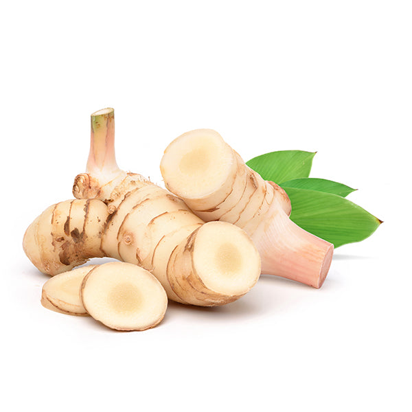 Fresh Thai galangal vegetable, 0.25 kg pack, showing sliced and whole galangal roots on a wooden surface.