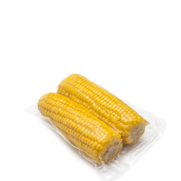 Precooked corn on the cob in vacuum-sealed bag, Holland vegetable product, fresh and ready to eat, 0.4 kg.